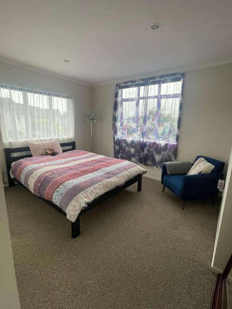 7 Thornton Green Karaka_3