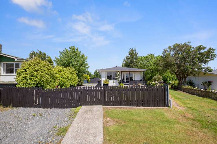 11 Dale Crescent Gore Surrounds_20