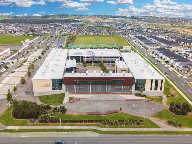 26 Cooladawson Drive Flat Bush_17