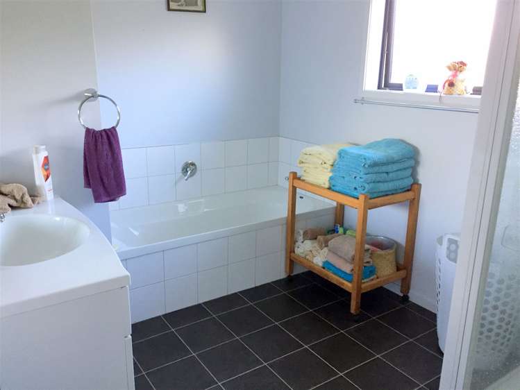 10 Sydney Street Takapau_8