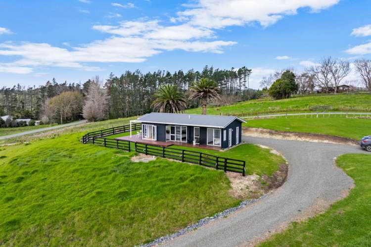 76 Marshall Road Kaiwaka_17