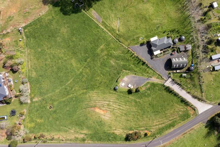 86 Kennedy Road Waikino_6