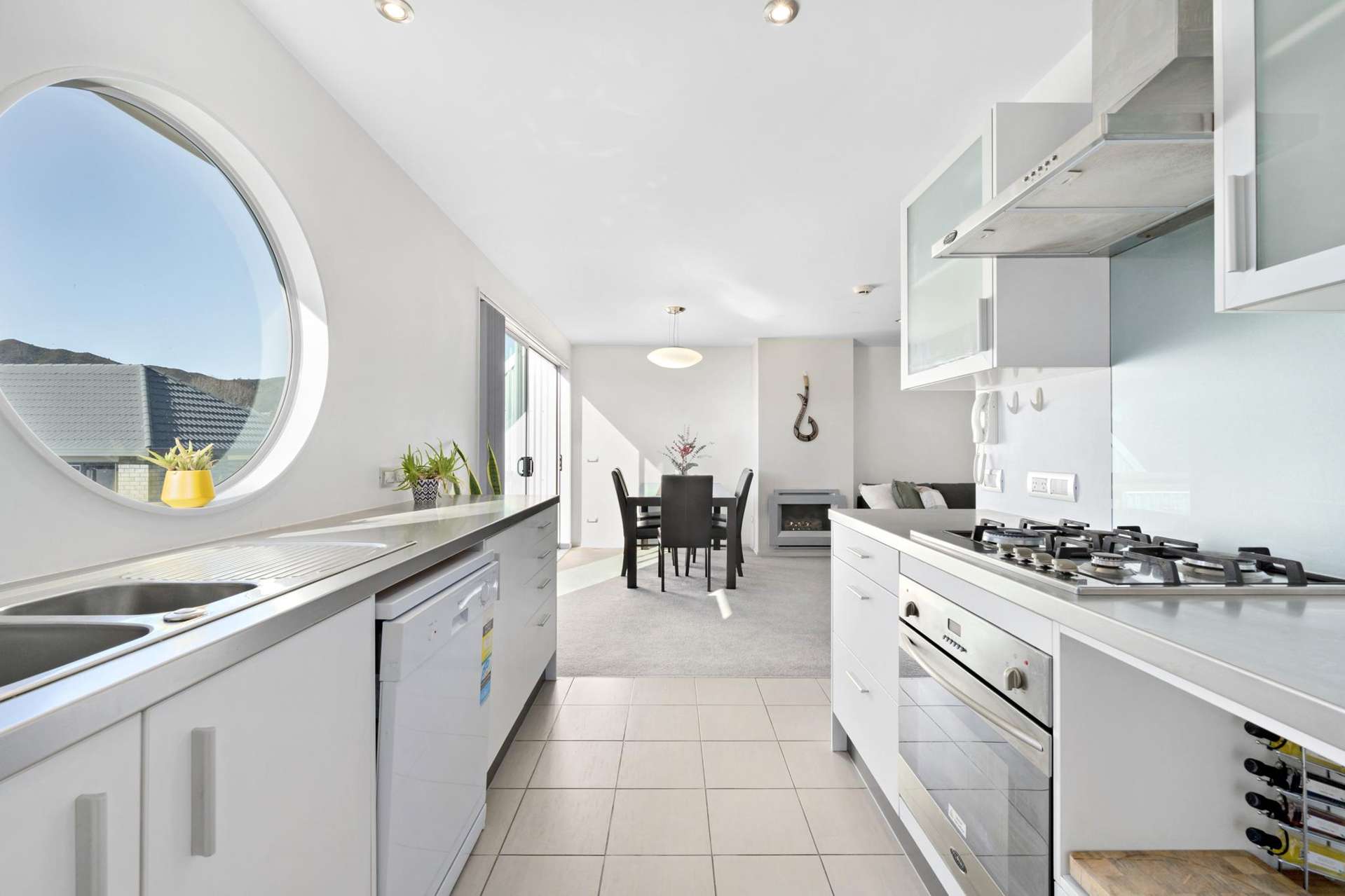 5c/10 Park Avenue Epuni_0