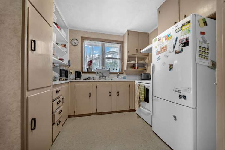 36 Boyce Avenue Mt Roskill_7