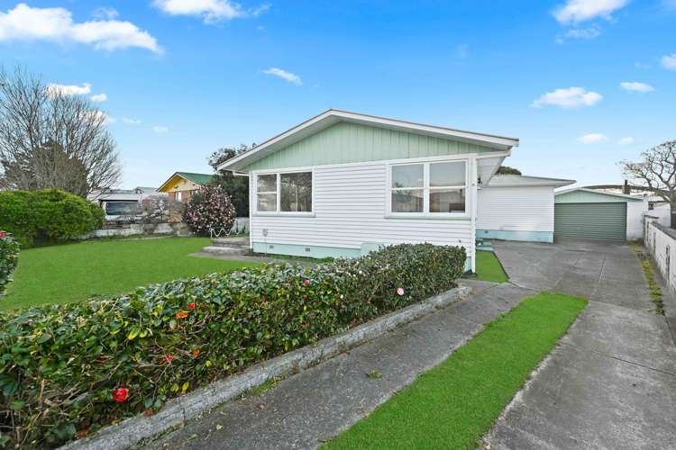 12 Rosalind Street Deanwell_1