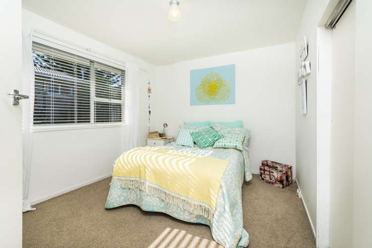 1/18 Tamahere Drive Glenfield_14