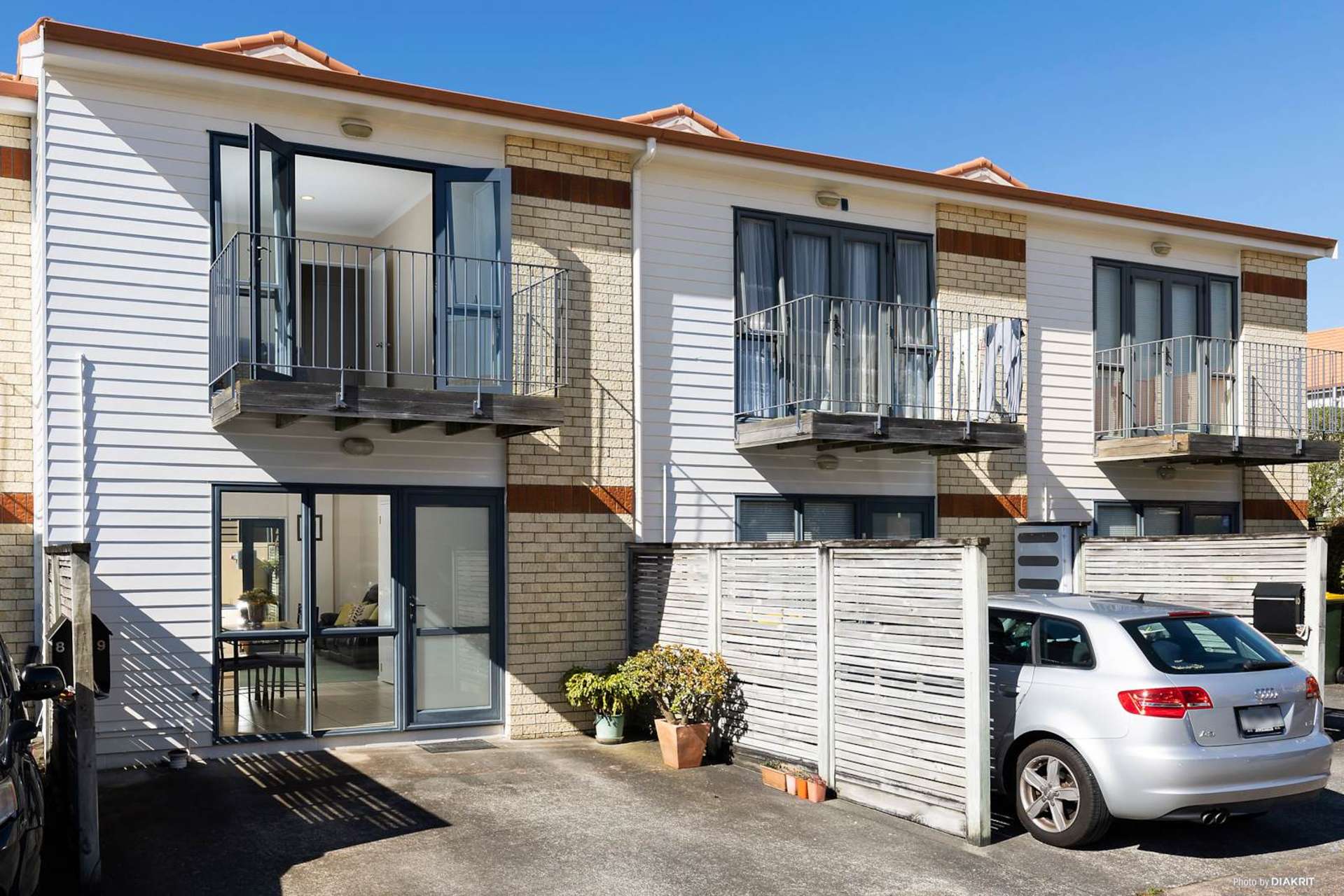 9/3 Ambrico Place New Lynn_0