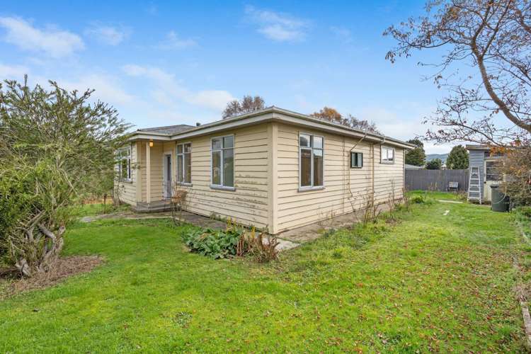 14 Stuart Street Owaka_16