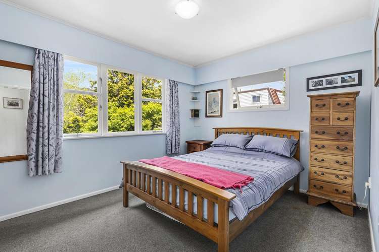 20 Ranelagh Street Karori_9