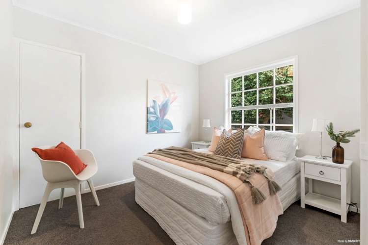 1/27 Raymond Terrace Northcote_11
