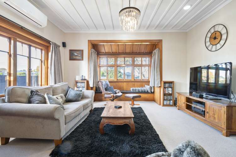 287 College Street West End_12