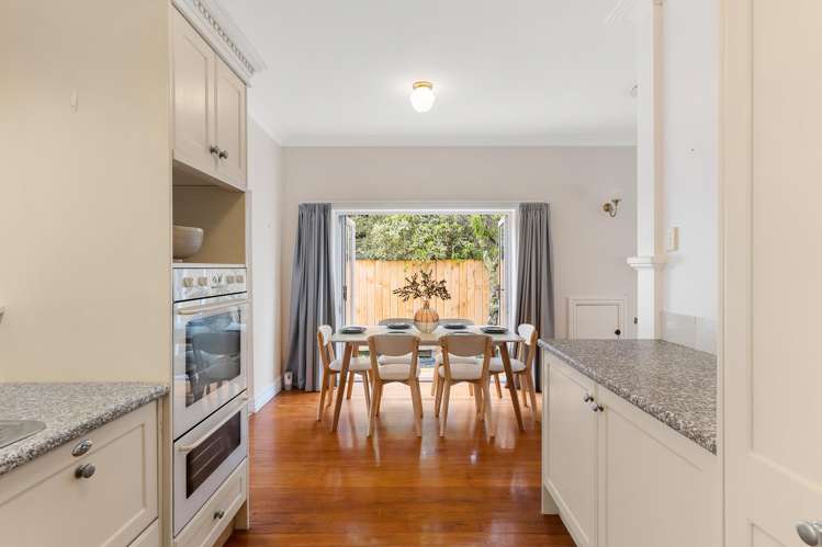 33 Churchill Road Cockle Bay_21