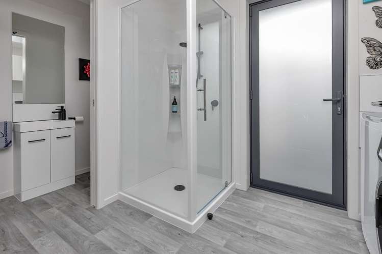 36 Layby Lane Te Kamo_21