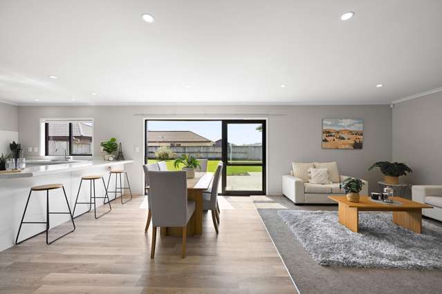 6 Sylvester Crescent Flagstaff_2