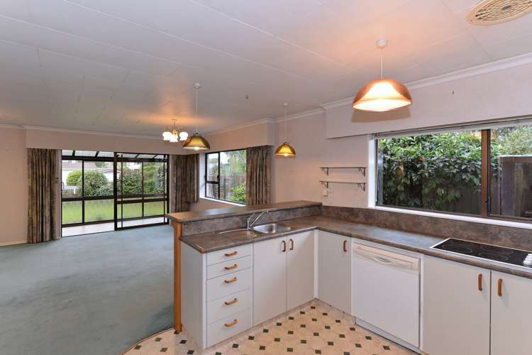 2/63 Golf Road Tahunanui_6