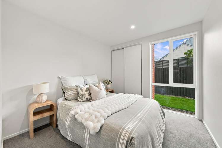 8/141 St Albans Street St Albans_8