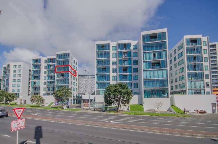 518/6 Dockside Lane Auckland Central_9