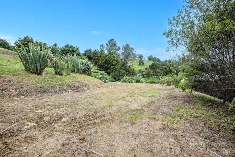 1242 Russell Road Helena Bay_10