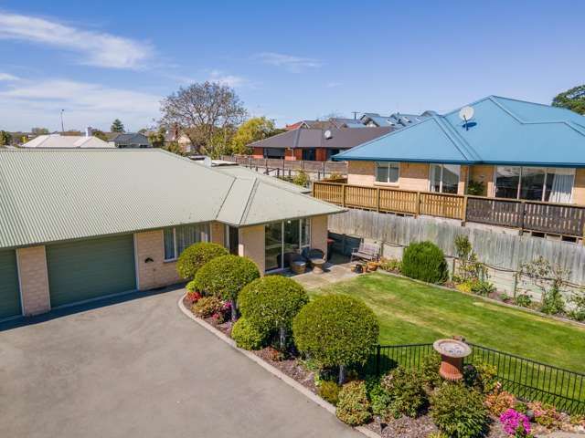 Easy Living on Freehold Title