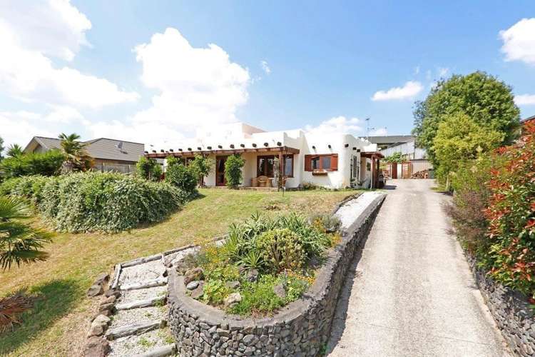 18 Pointon Glade Grandview Heights_0