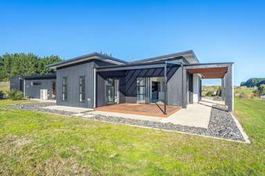9 Kristin Place_3
