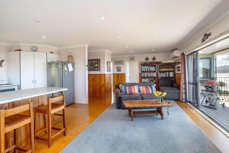 48 Balfour Crescent Castlepoint_14