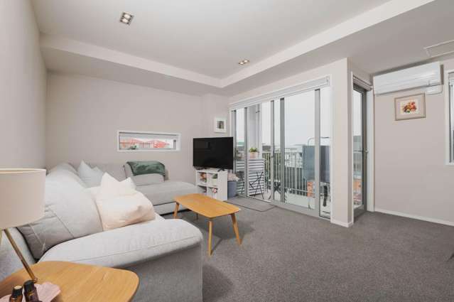 2 bedroom apartment in Takapuna
