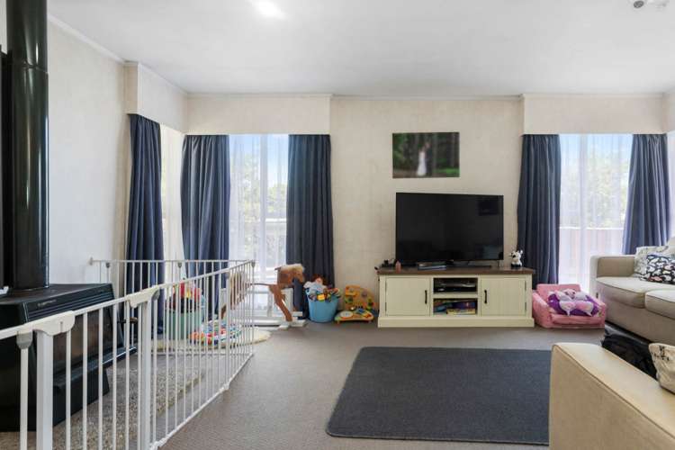 64 Sunlands Drive Manurewa_8