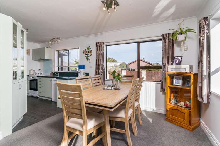 62 Carlyle Road Mosgiel_8