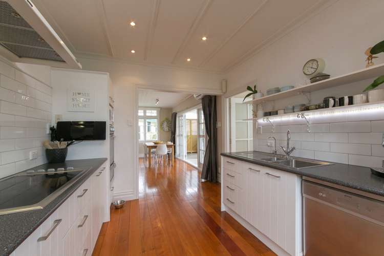 82 Astley Avenue New Lynn_8