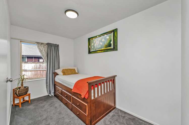 6 Oldham Place Darfield_17