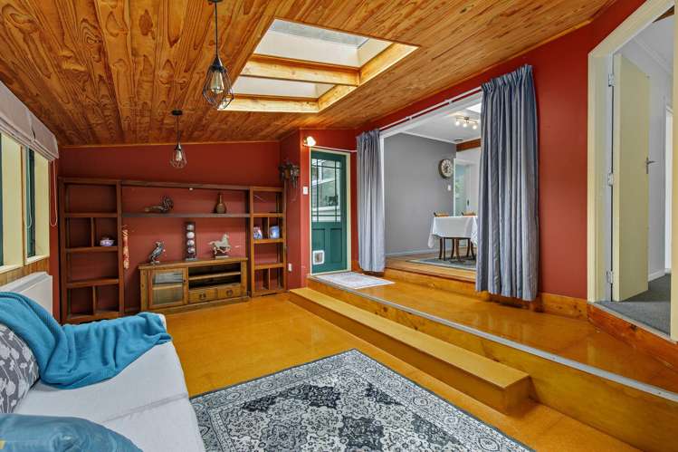 35 Wyndham Road Pinehaven_8