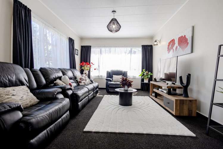 37 Firth Street Cobden_11