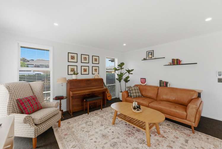 26 Jules Crescent Bell Block_3