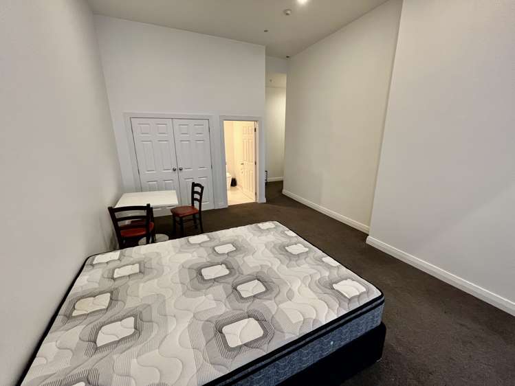 2/231 Victoria Street Hamilton Central_3