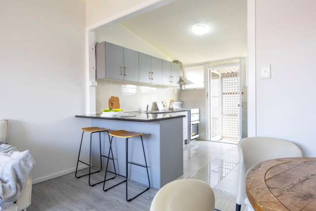 2/5 Aranui Road Mt Wellington_4