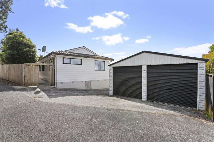 208 Solar Road Glen Eden_0