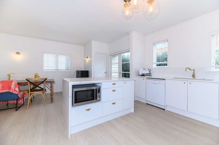 22 Saint Vincent Avenue Remuera_5