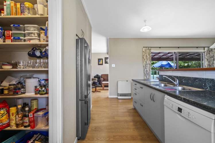 41 Acacia Crescent Glenview_9