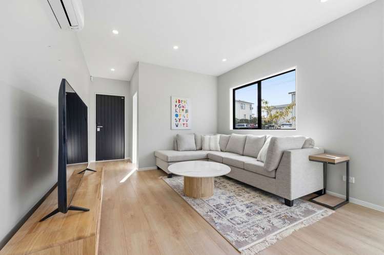 67A Jolson Road_5