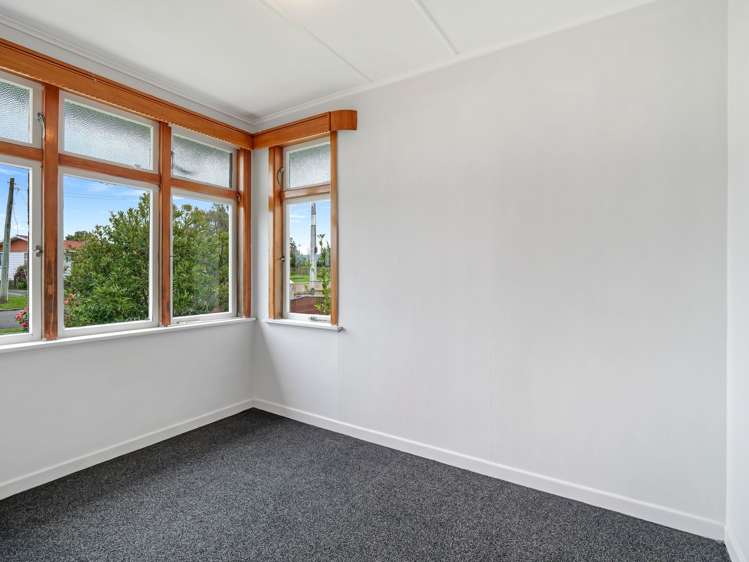 28 Hendersons Line Marton_17