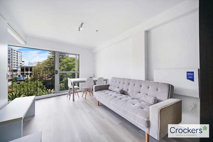 5C/14-18 Scotia Place 10015_1