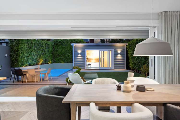 9 Shoal Bay Road Devonport_46