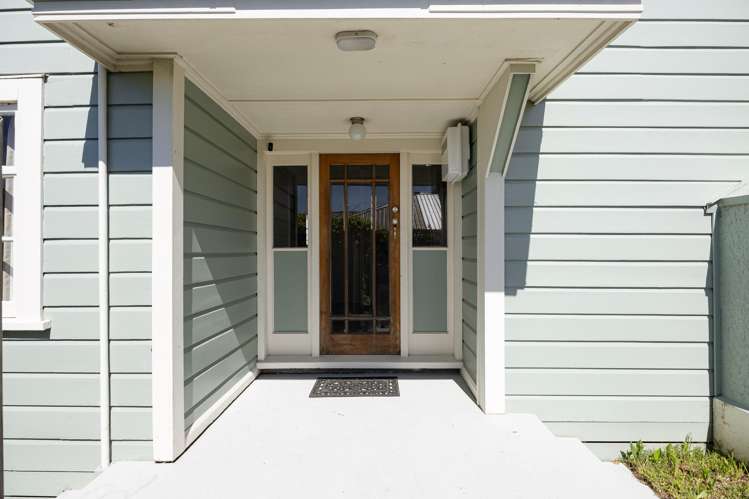 211 Georges Drive Napier South_2