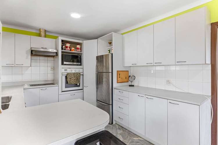 48 Lawrence Crescent Hillpark_5