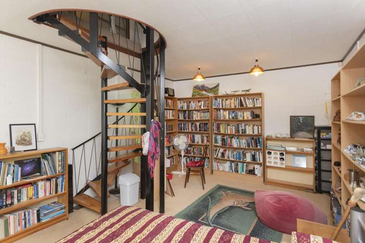 22 Gaddums Hill Road Outer Kaiti_23