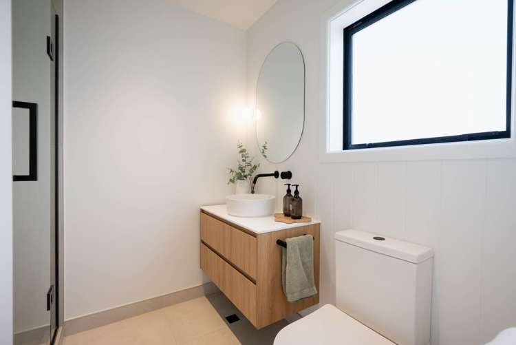 12 Papai Lane Massey_10