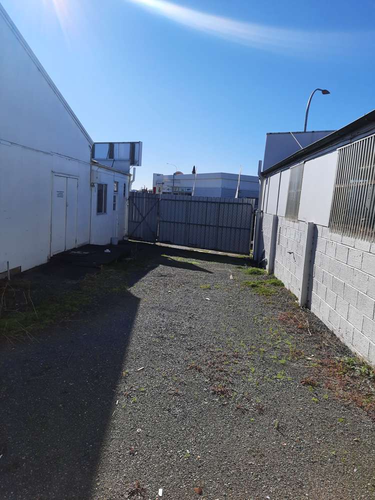 439b Unit 2 Sloane Street Te Awamutu_13