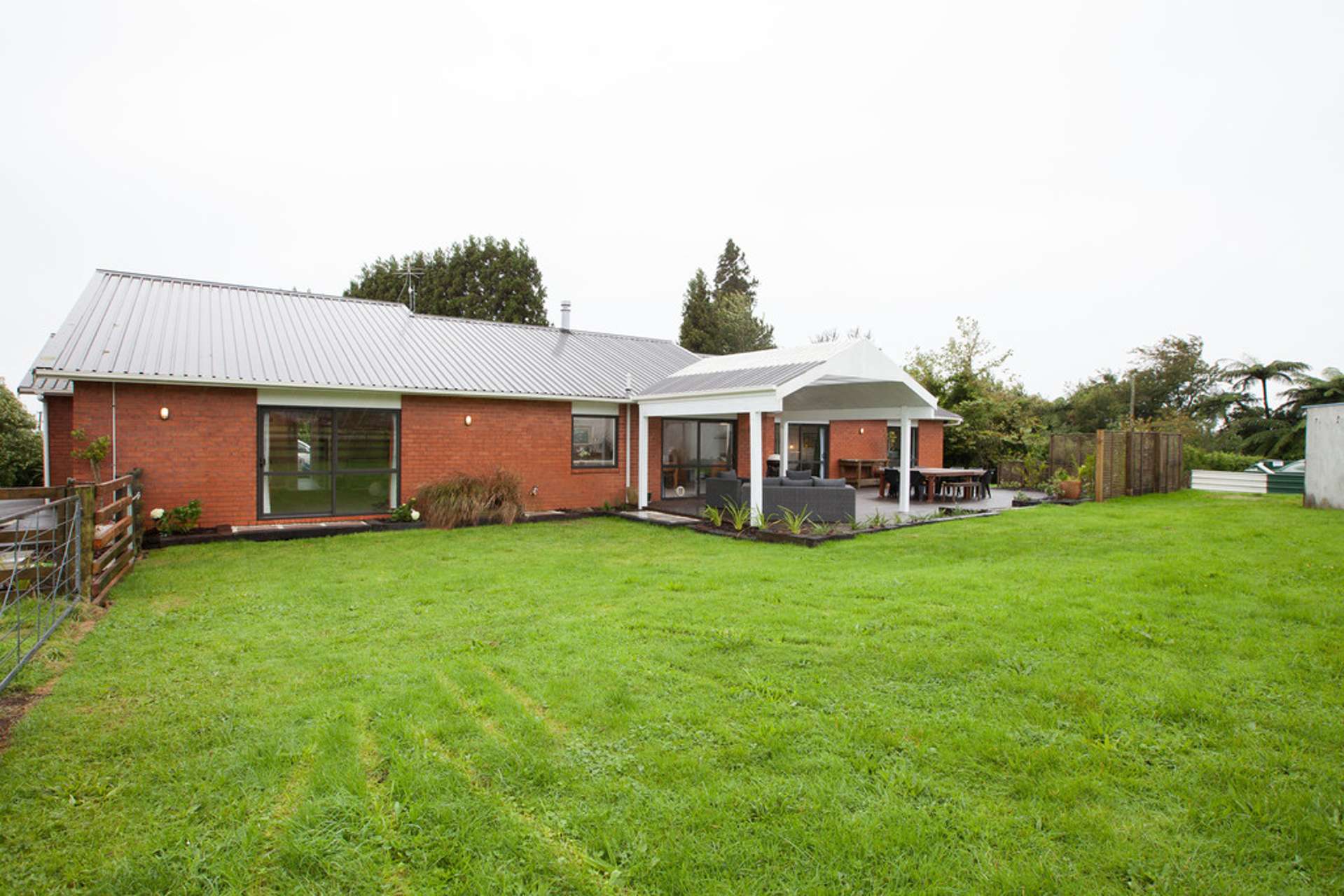 1825 Egmont Road Kaimiro_0