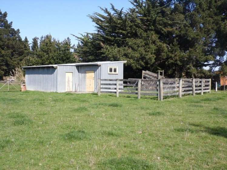 75 Solway Crescent Solway_8